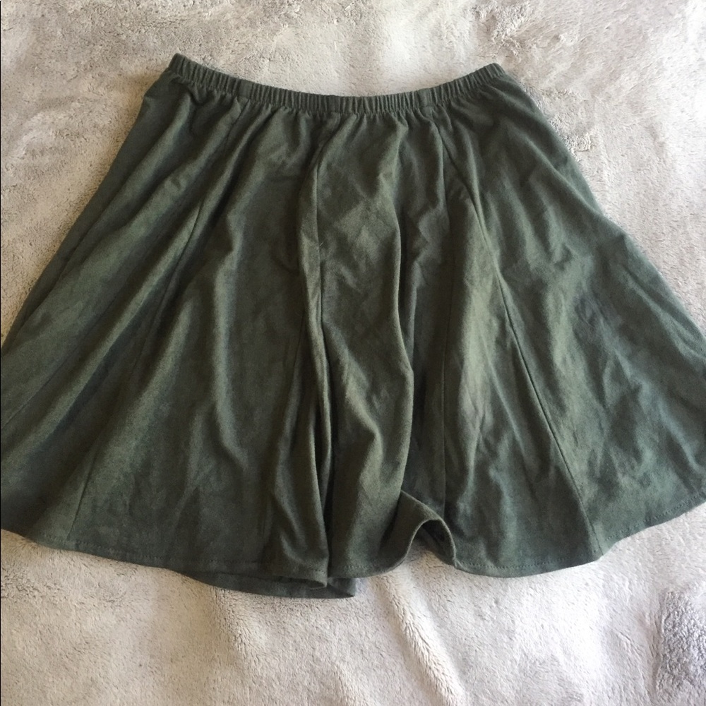 Brandy Melville Flowy Skirt